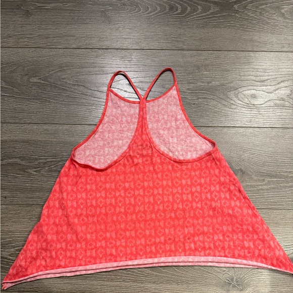 Top - Picture 2 of 3